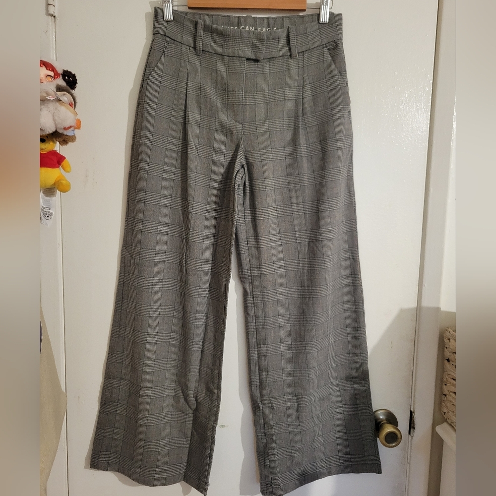American Eagle Wide Leg Trousers, Size 0 Short